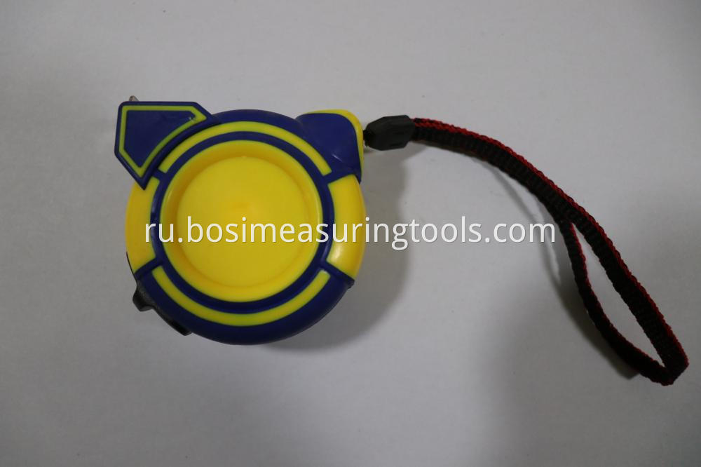 Retractable Tape Measure